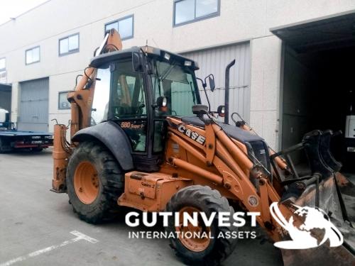 Mixed Backhoe Loader