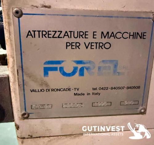 Vertical glass washing machine