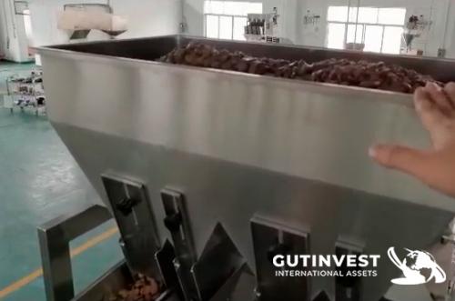 Bag Filling And Sealing Machine
