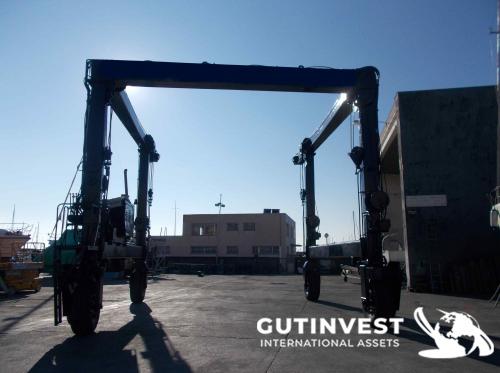 Grúa pórtico para embarcaciones - 45Tn