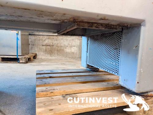 Decanter centrifuge for food industry