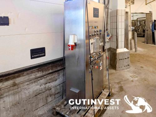 Decanter centrifuge for food industry