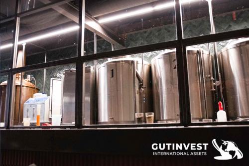 Beer brewing machinery