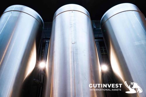 Beer brewing machinery