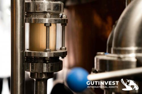 Beer brewing machinery