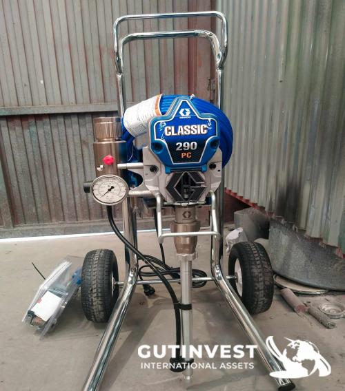 Electric airless paint sprayer