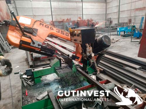 Band saw