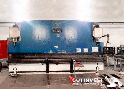 Hydraulic Press Brake