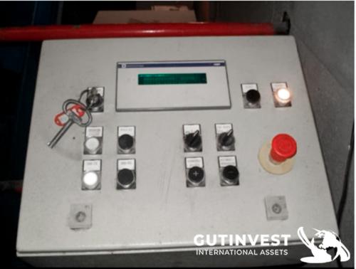 Cardboard baler press