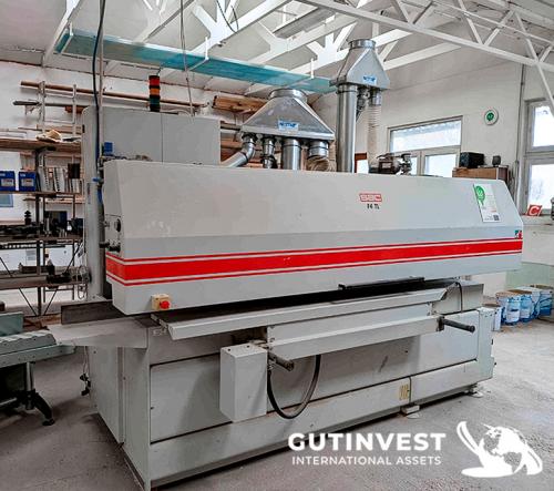 CNC production center for windows frames