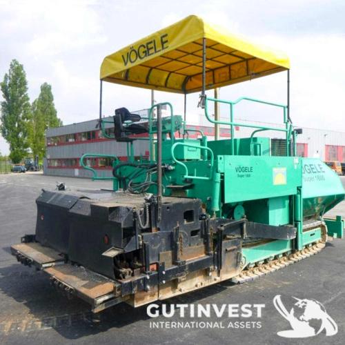 Asphalt paver machine