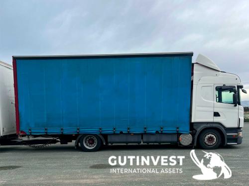  Truck with double trailer