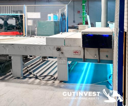 Lacquer-Varnishing line for wood