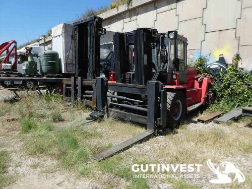 Forklift - 12 Tn