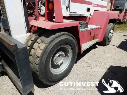 Forklift - 12 Tn