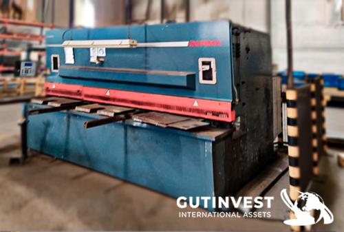 Metal Shear press