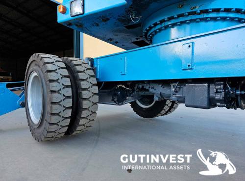 Waste material handler