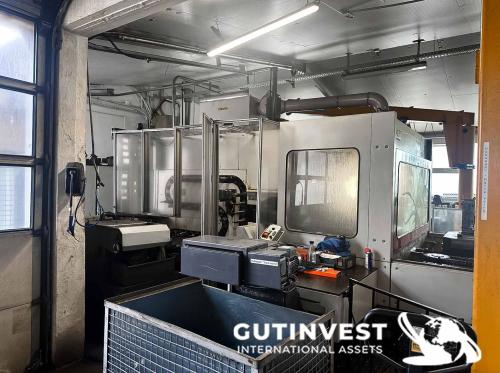 CNC Horizontal Machining Center