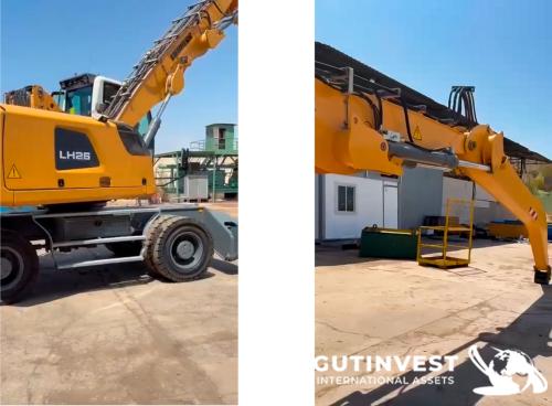 Recycling material handling machine with grab