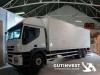 12  -  Camión caja cerrada