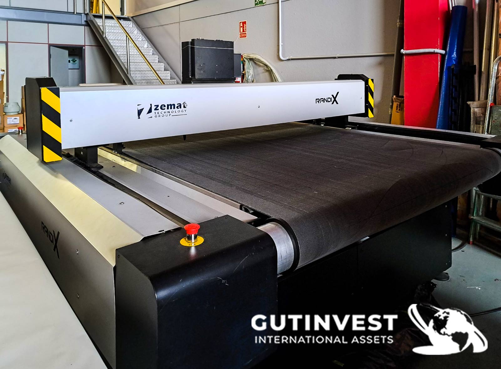 Cutting Table for Industrial Fabrics, Polymers, or Soft Met