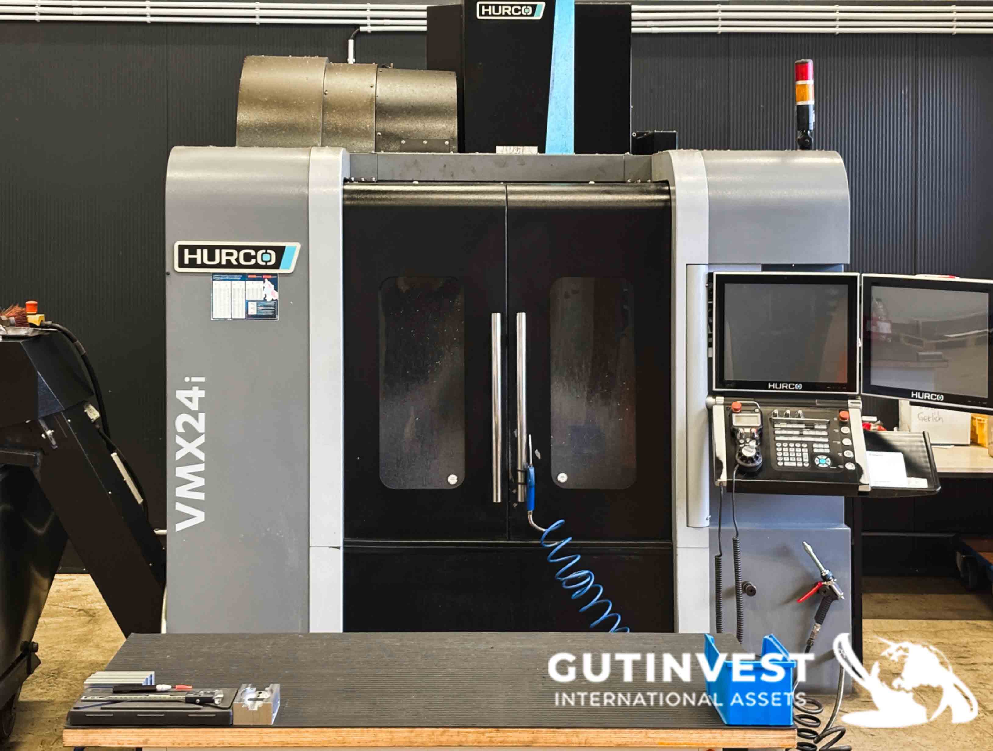 Centro de mecanizado de 3 ejes