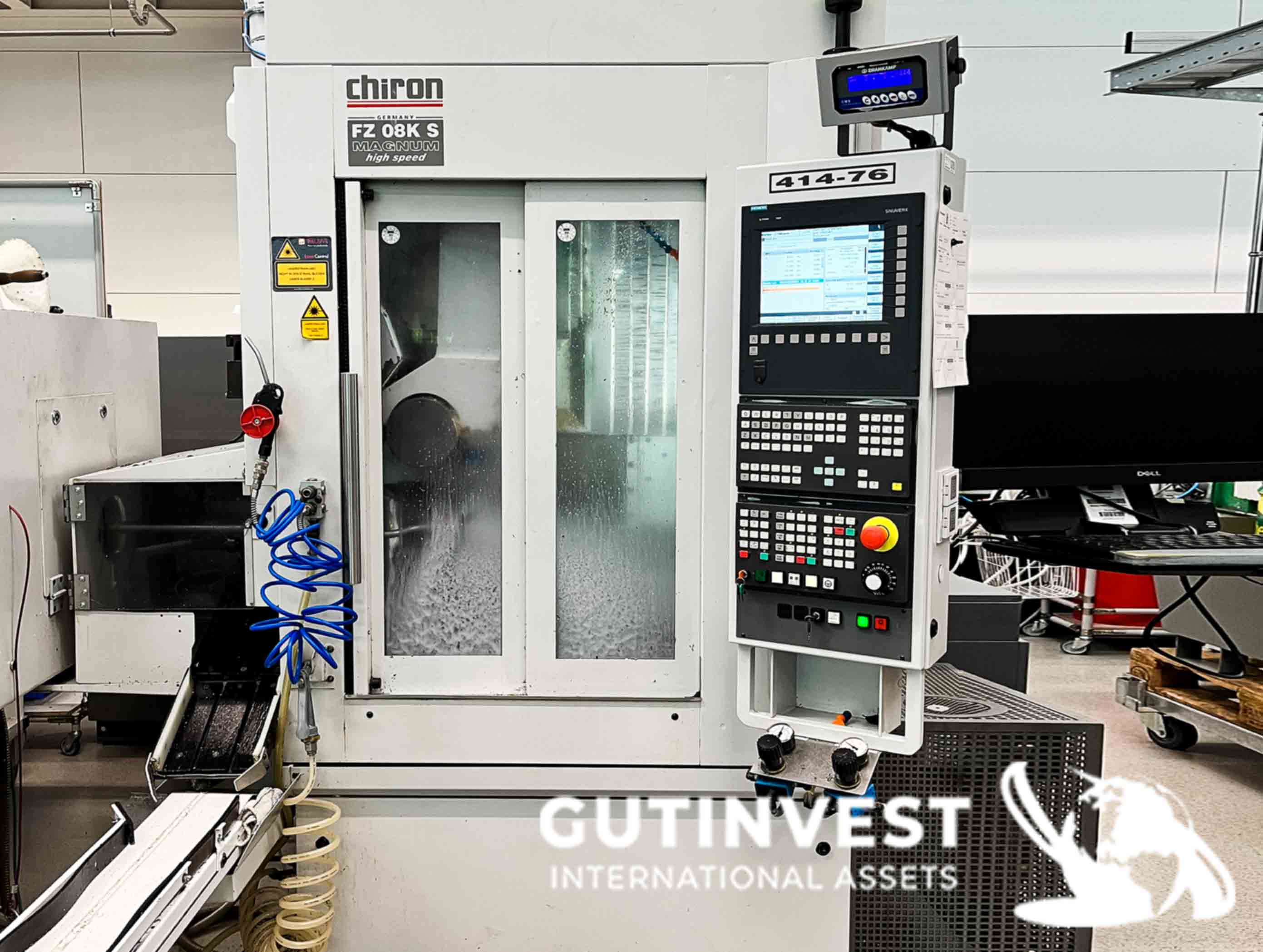 CNC Vertical Machining Center - 5 Axes