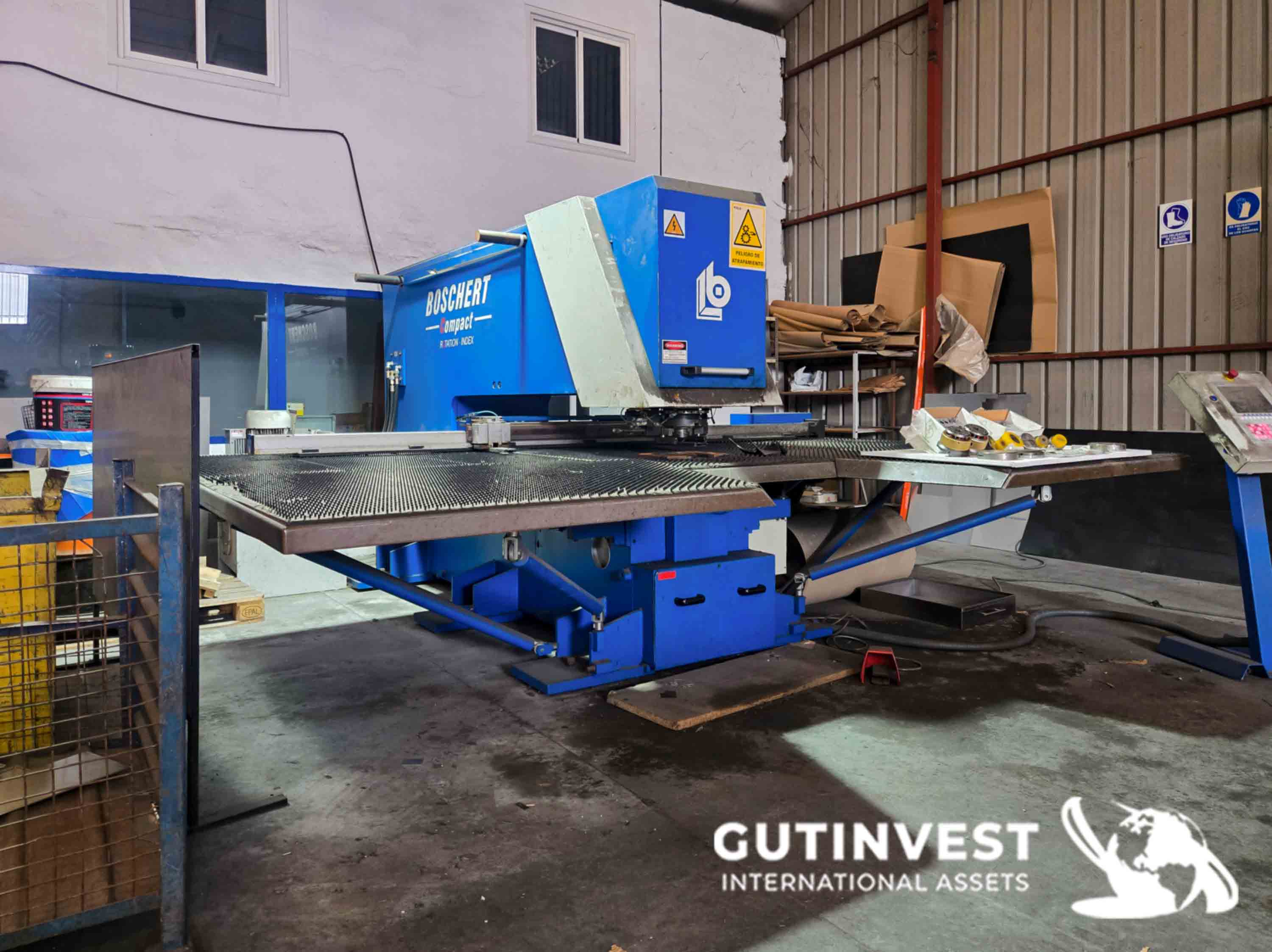 Punzonadora CNC para metal