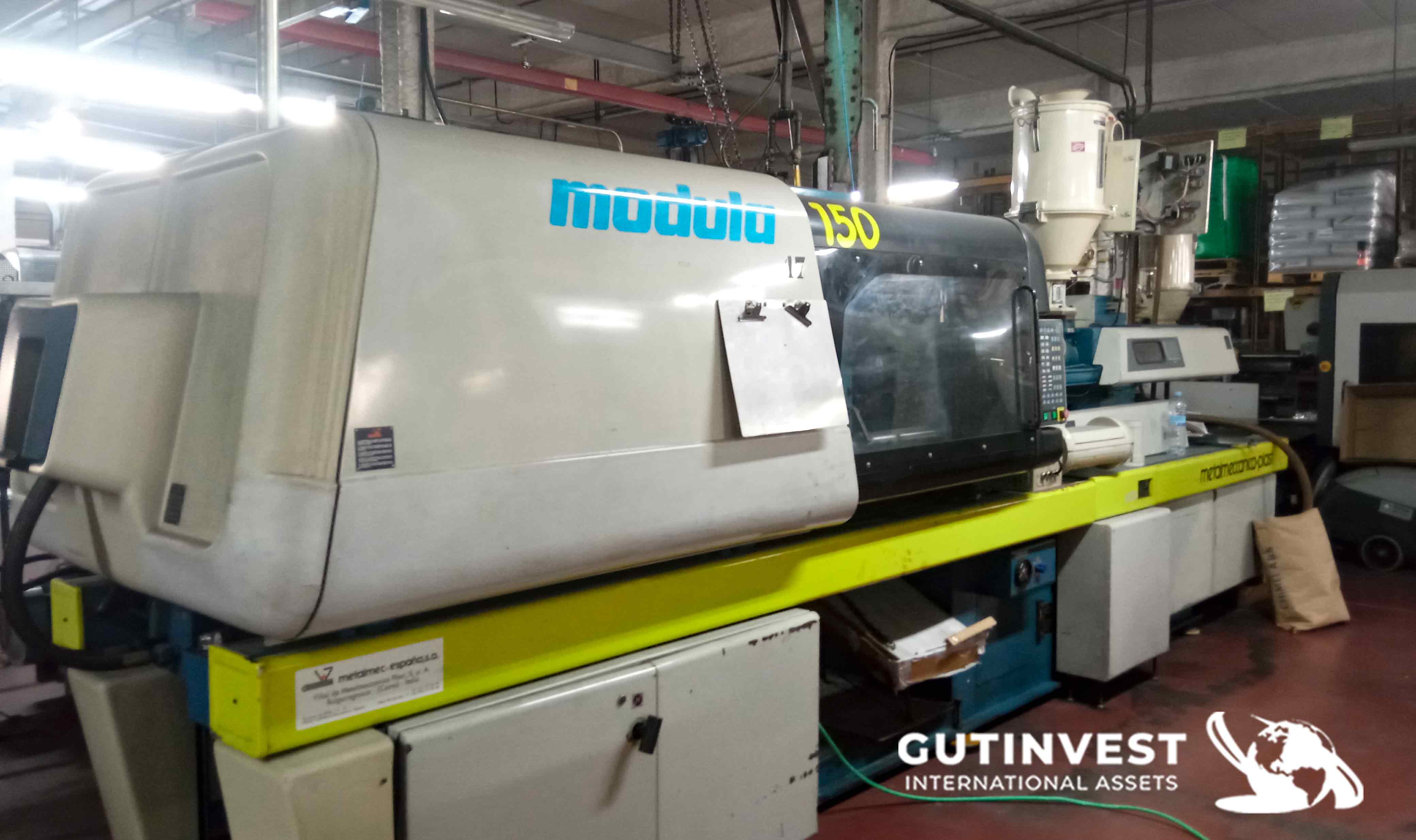 Injection Moulding Machine - 150Tn