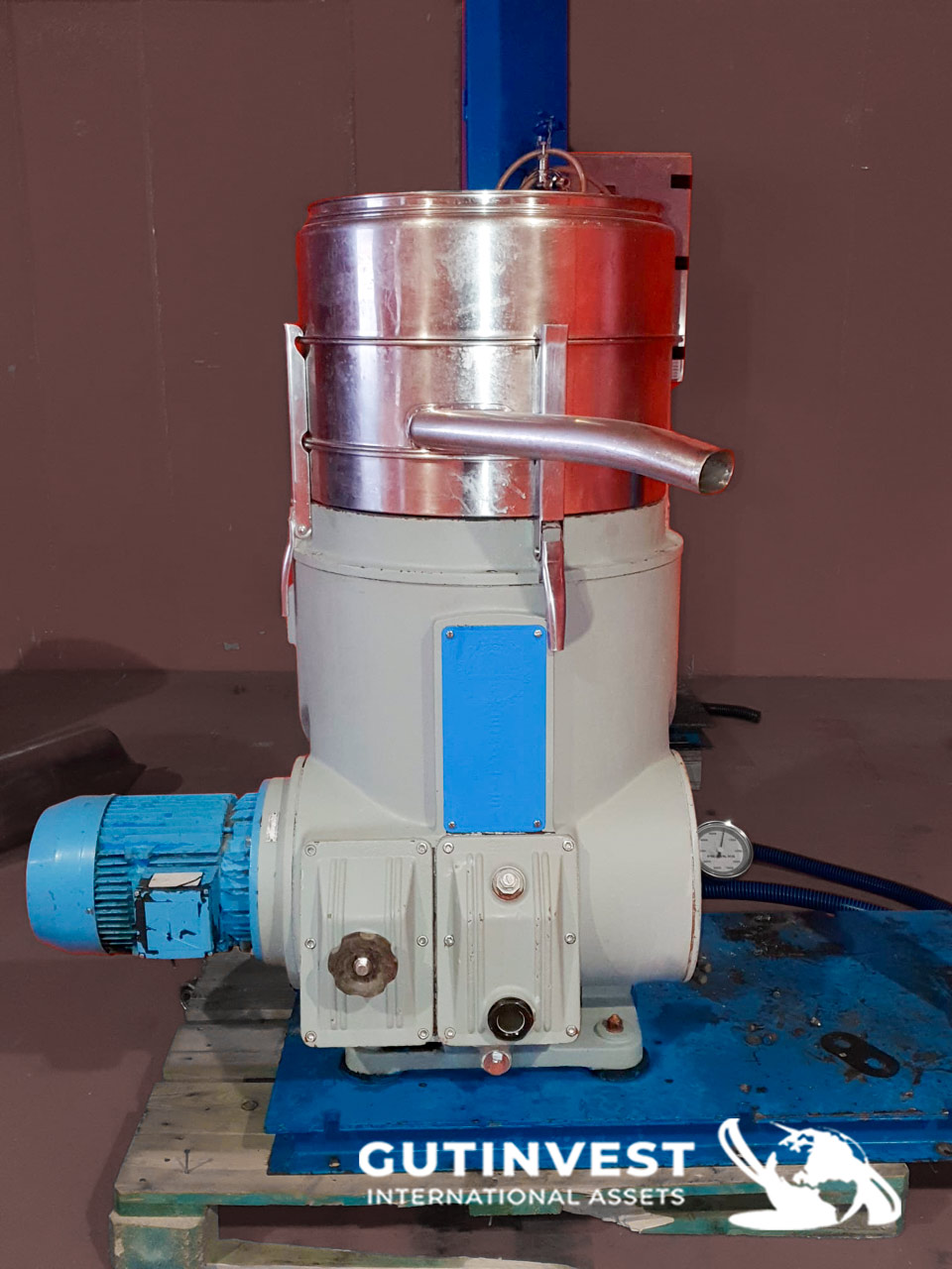 Vertical Oil Centrifuge