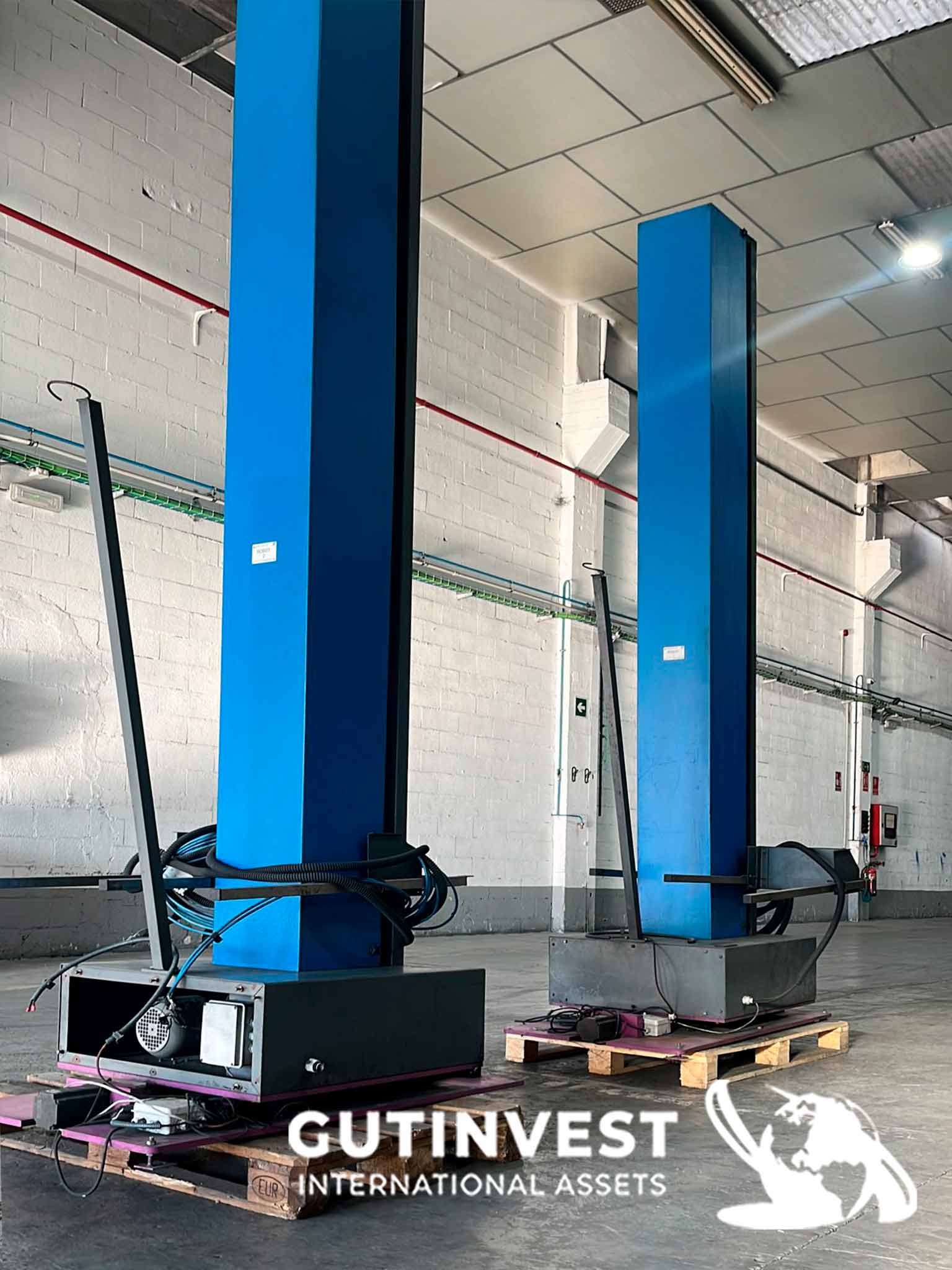 Painting Robot for Lacquering Line