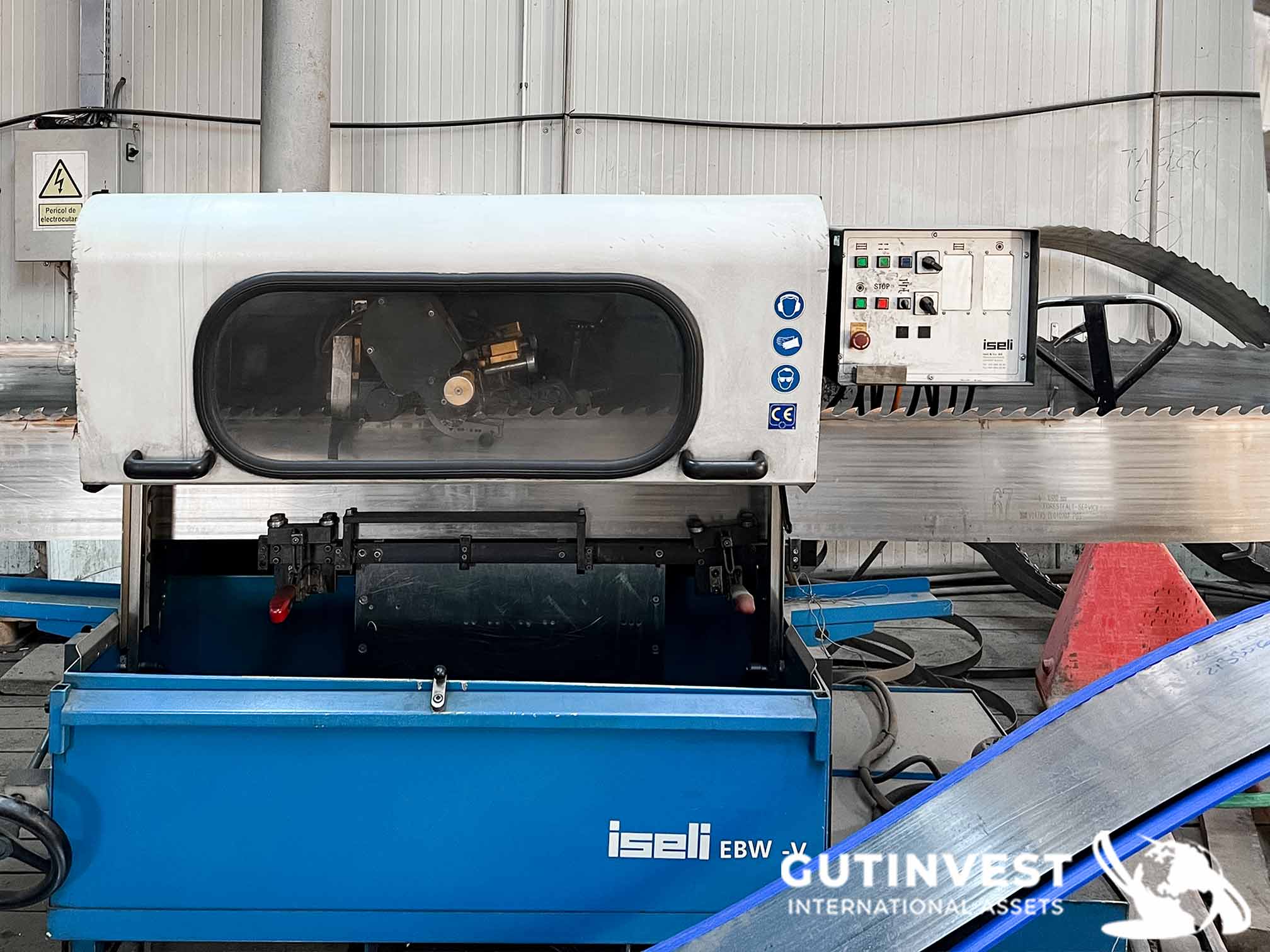 Automatic side grinding machine for saw blades 