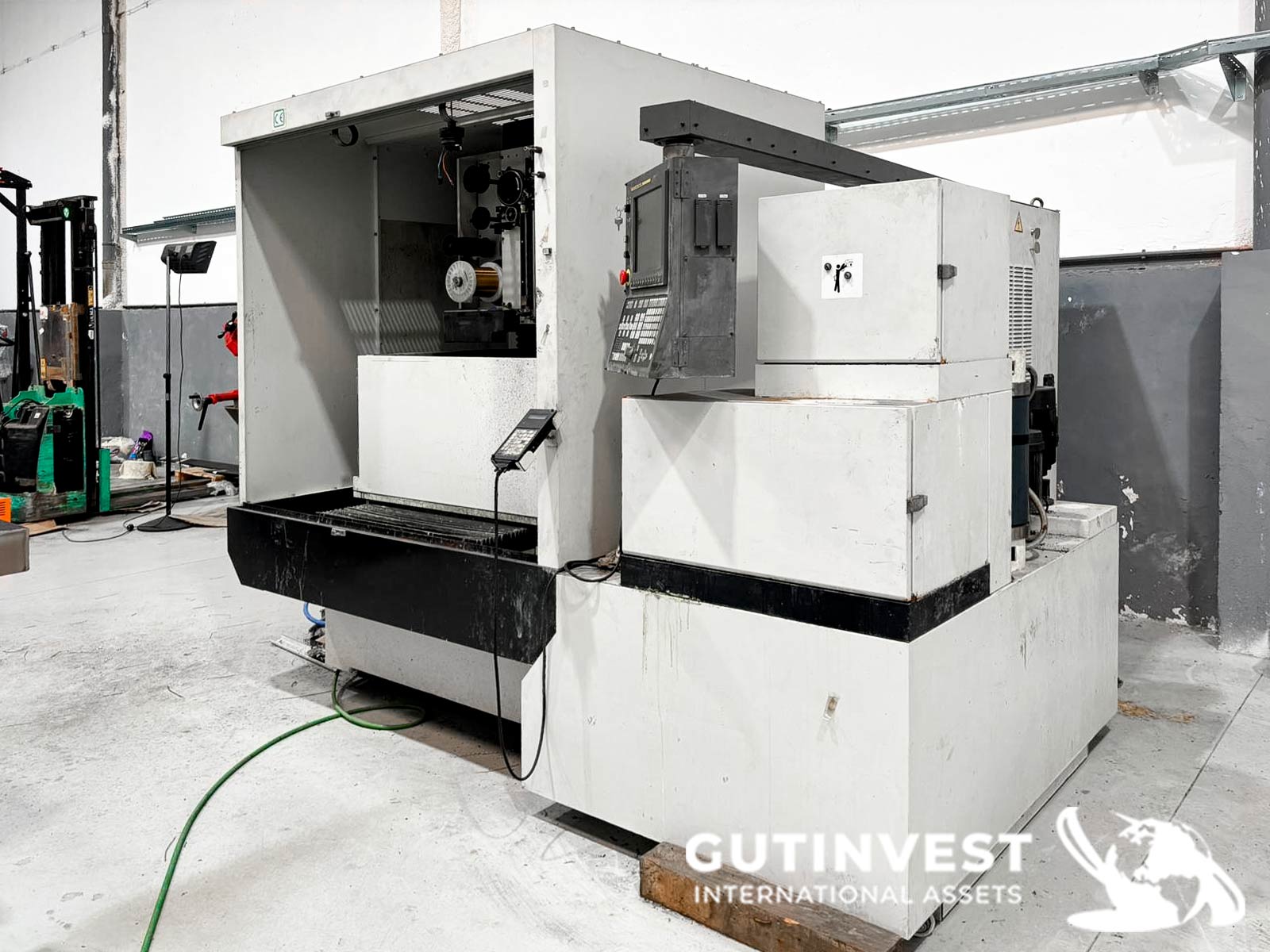 Wire EDM Machine 