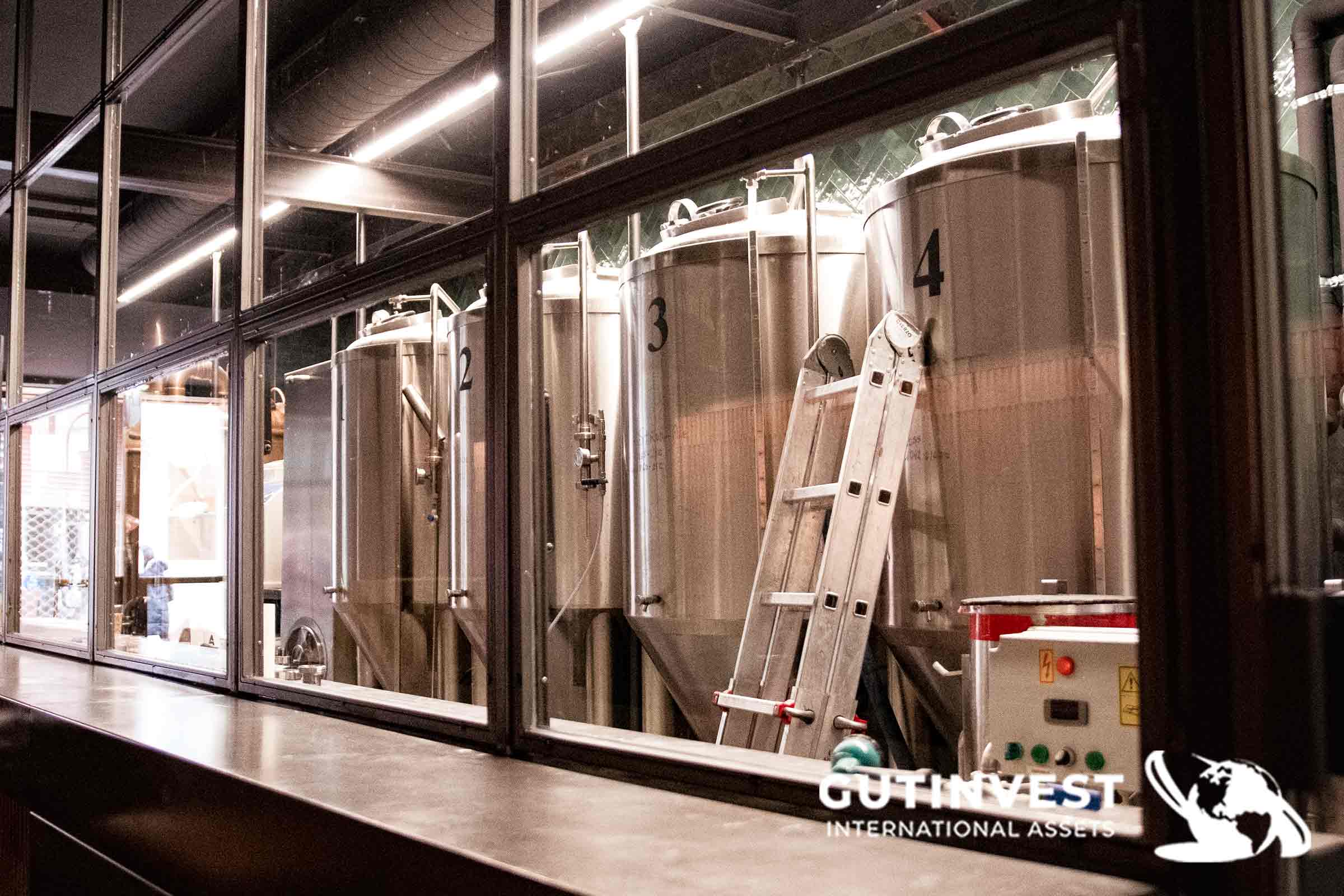 Beer brewing machinery