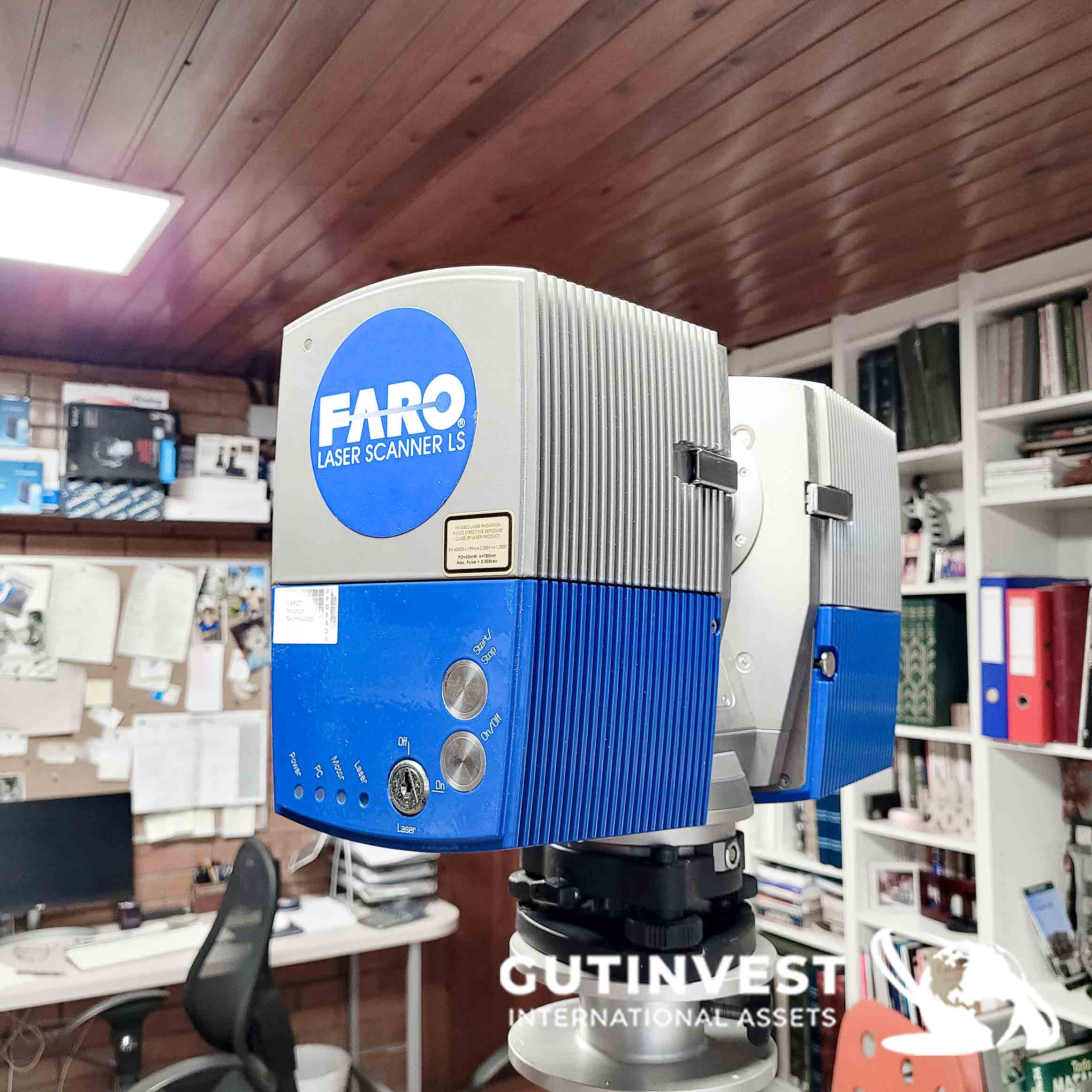 Phase laser scanner
