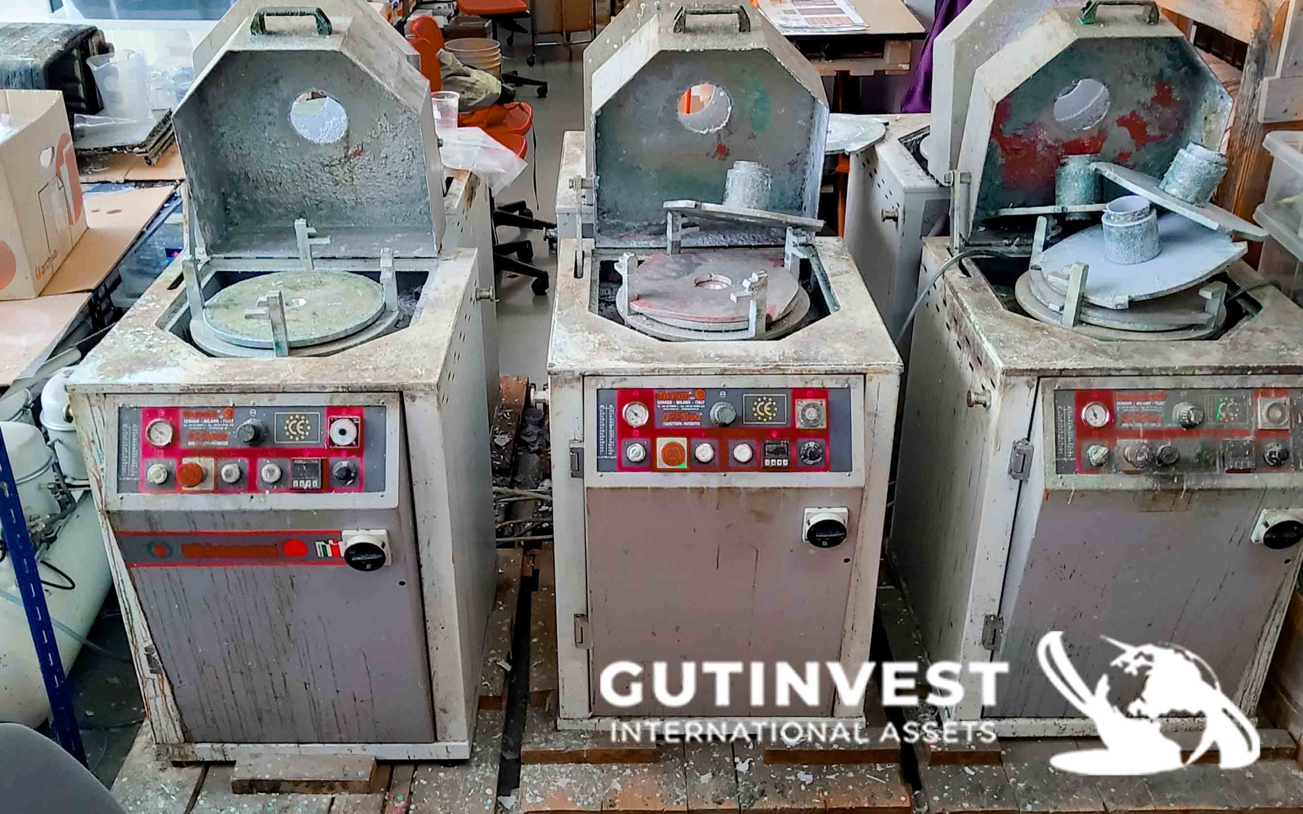 (X3) Centrifuges