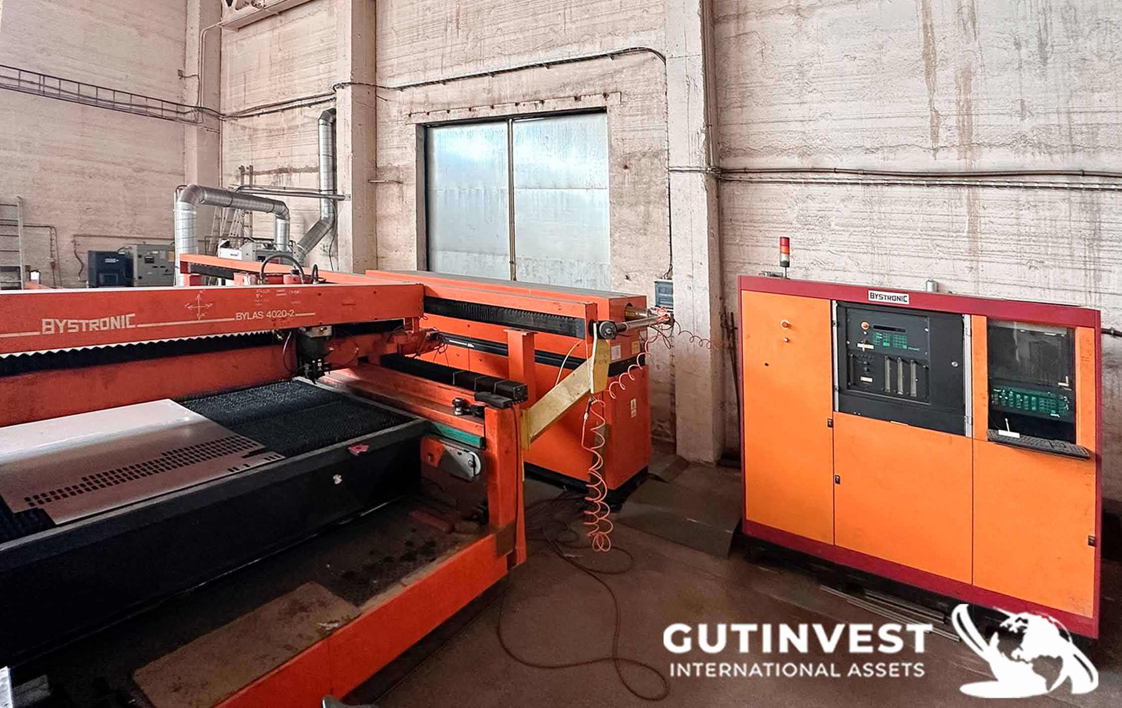 Máquina de corte láser de CO2 - 3.5 kW