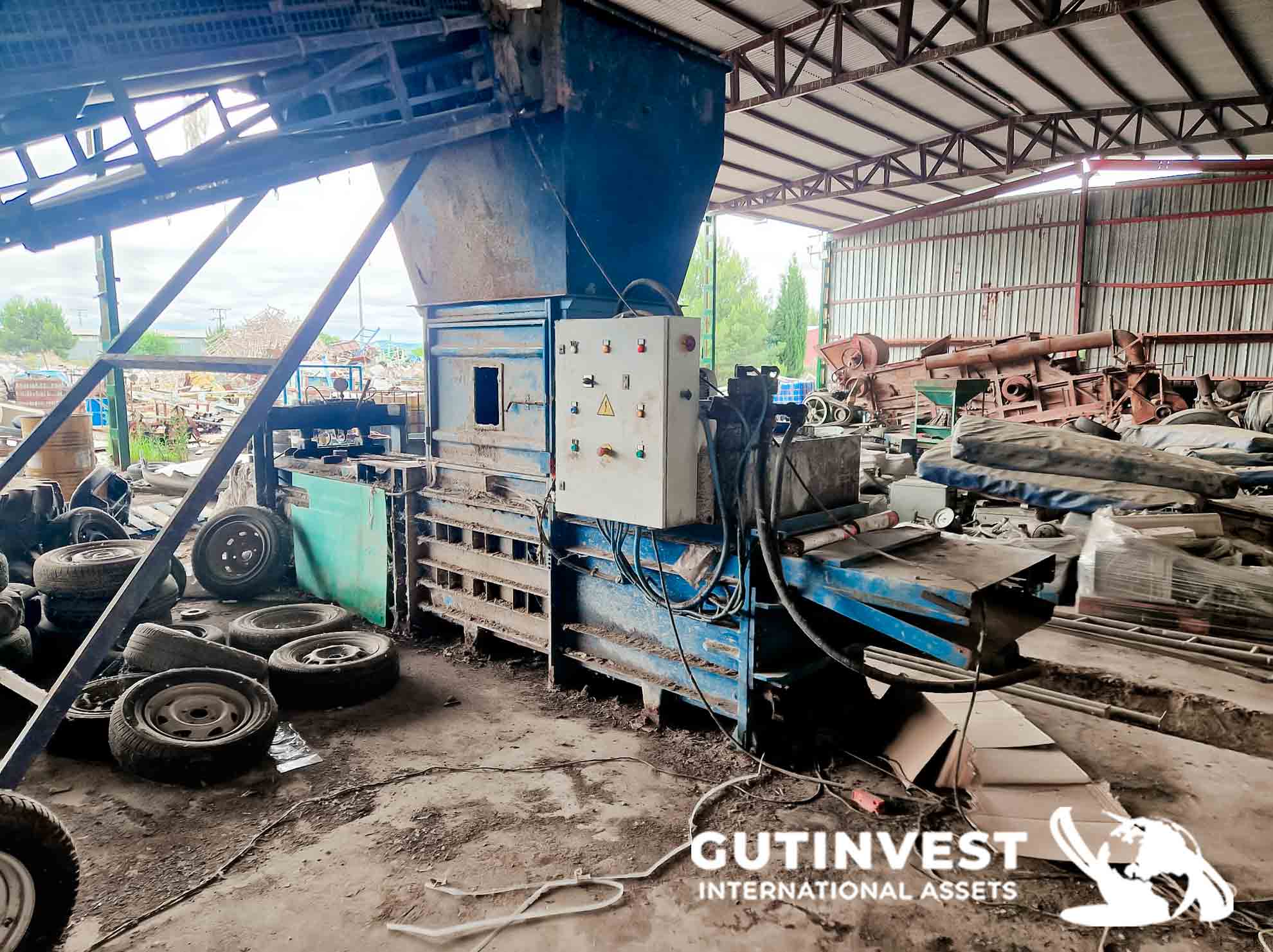 Horizontal Baler press - 20 Ton