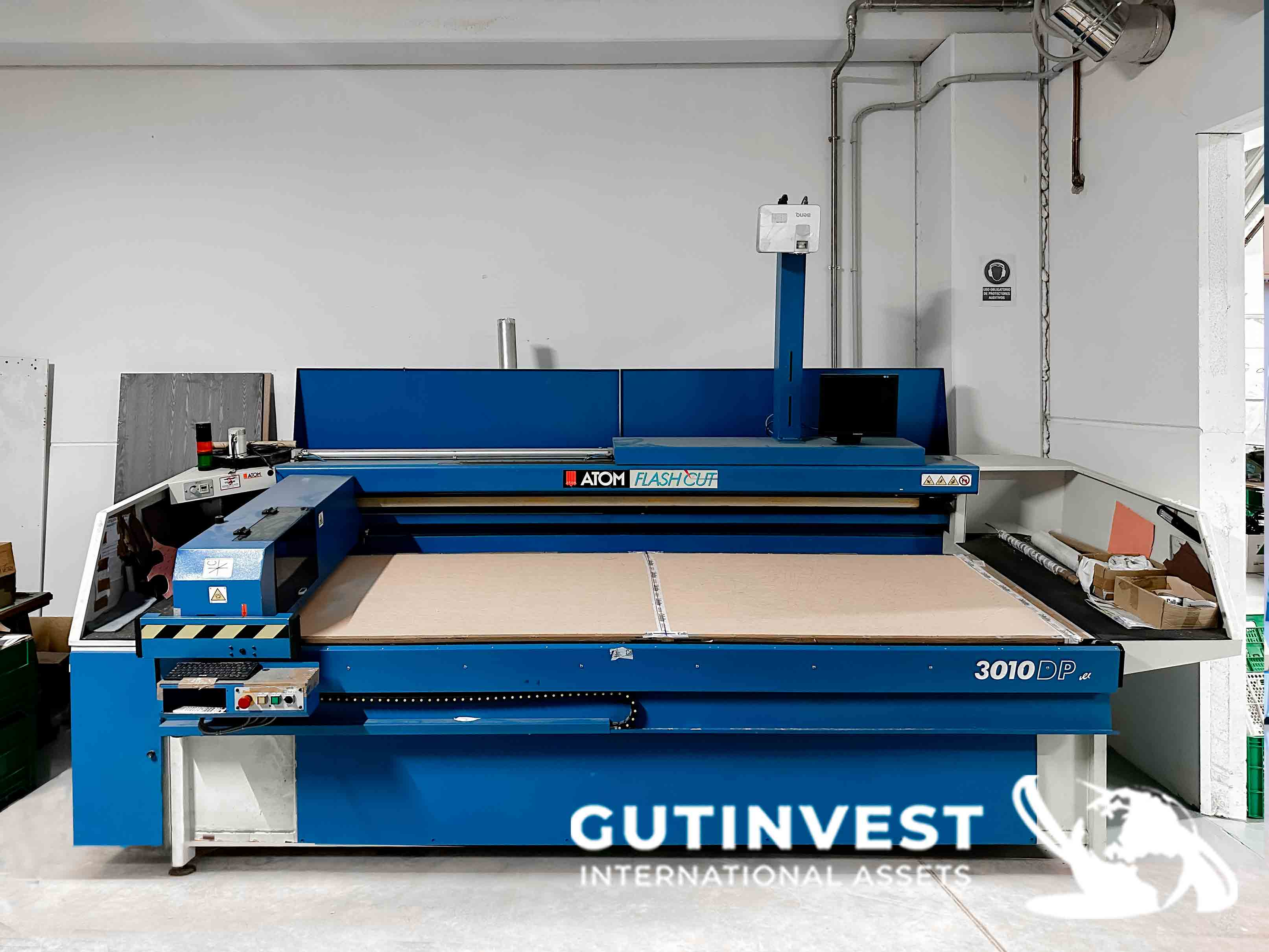 Maquina de corte automática