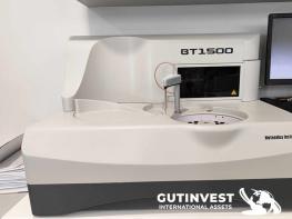 Laboratory equipment - Analyzers