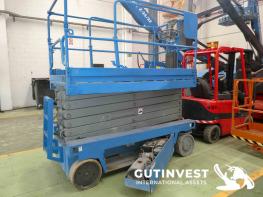 (x4) Electric and diesel aerial platforms