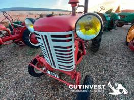Subasta online de más de 25 tractores agrícolas clásicos