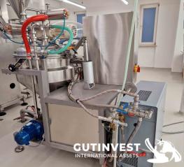 Aseptic multifunctional cosmetic machine