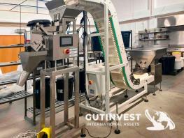 Semi-automatic vertical packaging and filling line - Food sector